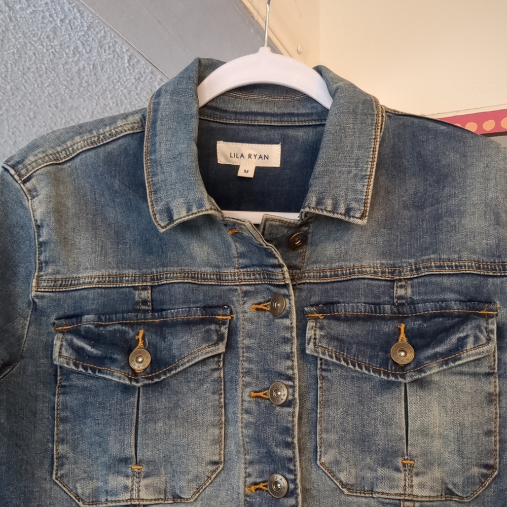 ‼️SALE LILA RYAN DENIM JEAN JACKET SIZE M BUTTON POCKETS EUC - Picture 2 of 12
